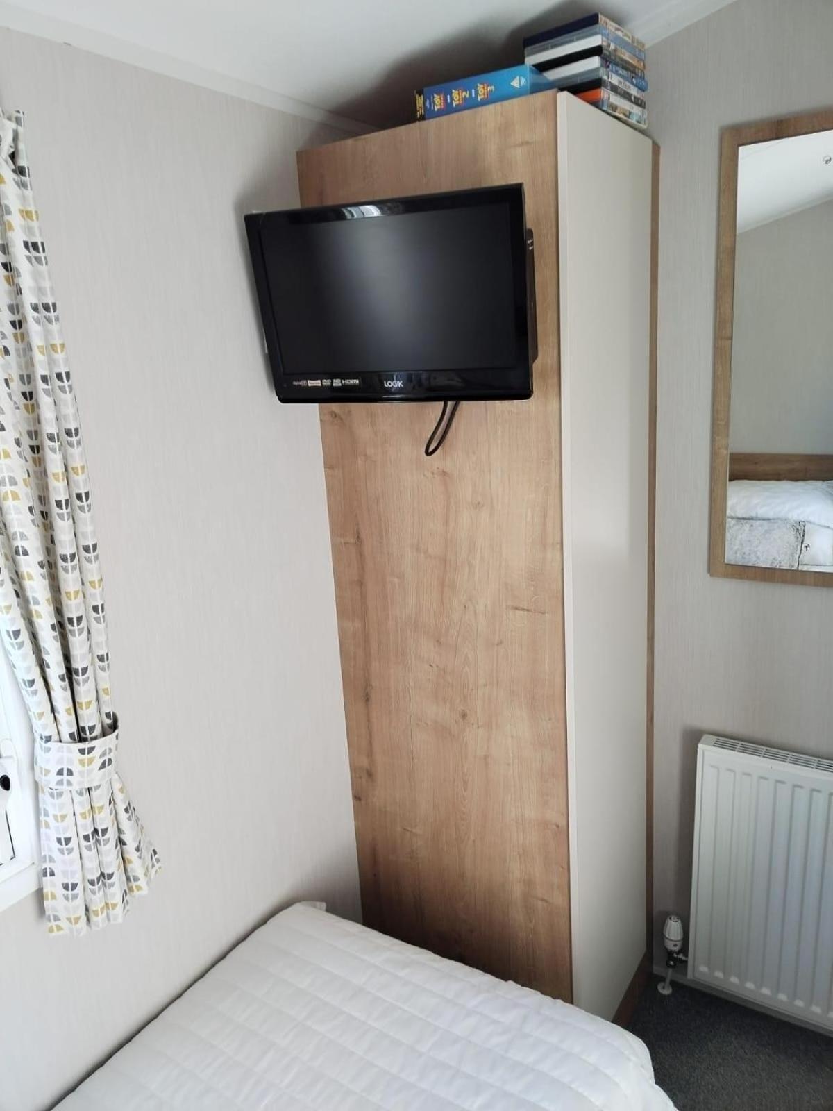 فندق Lovely Caravan Nearby The Beach In Hunstanton, Norfolk Ref 23071C المظهر الخارجي الصورة